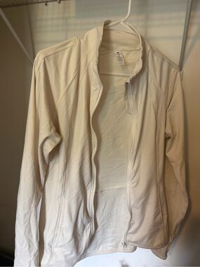 Women’s Cream Zip-Front Long Sleeve Jacket